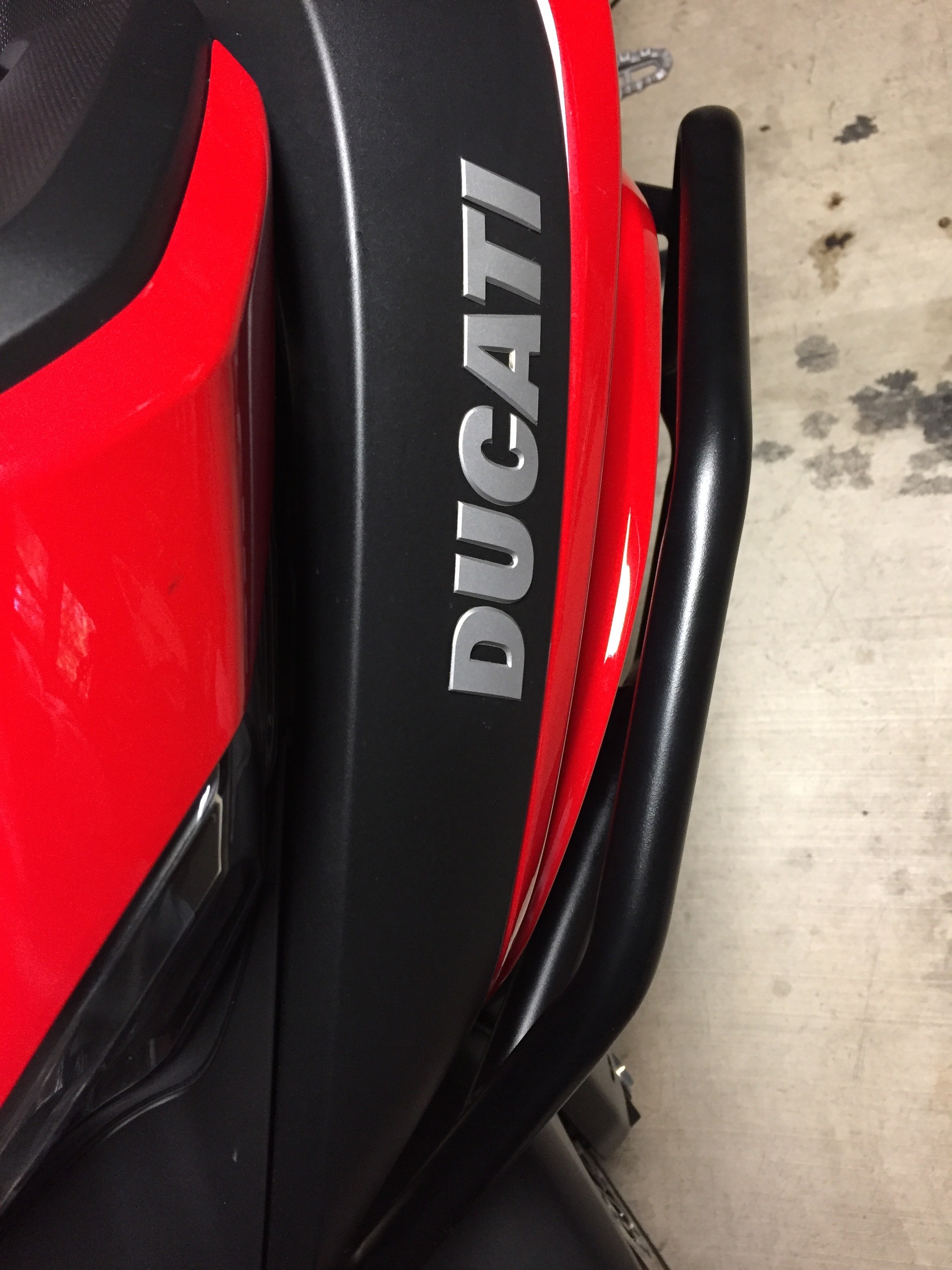 Heed crash bars page 3 Modifications, Accessories, and Appearance Multistrada 950 V2